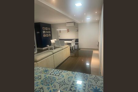 Apartamento à venda com 107m², 3 quartos e 3 vagas Apartamento à venda com 107m², 3 quartos e 3 vagasSala