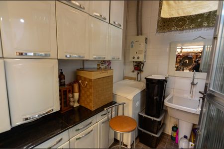 Casa à venda com 104m², 4 quartos e sem vagaÁrea de Serviço