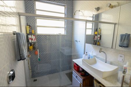 Casa à venda com 104m², 4 quartos e sem vagaBanheiro