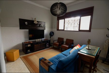 Casa à venda com 104m², 4 quartos e sem vagaSala