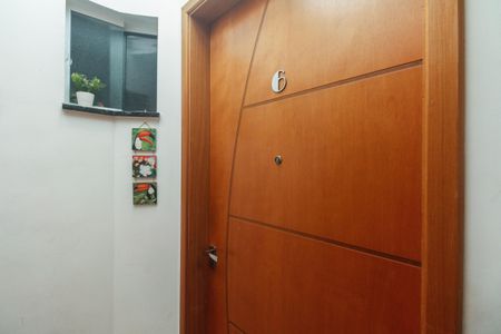 Casa de condomínio à venda com 45m², 2 quartos e 1 vaga Casa de condomínio à venda com 45m², 2 quartos e 1 vagaCondomínio - Entrada