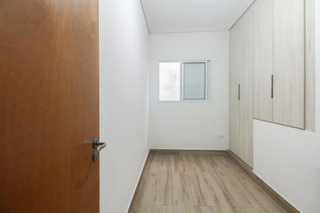 Casa de condomínio à venda com 45m², 2 quartos e 1 vaga Casa de condomínio à venda com 45m², 2 quartos e 1 vagaQuarto 2