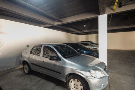 Casa de condomínio à venda com 45m², 2 quartos e 1 vaga Casa de condomínio à venda com 45m², 2 quartos e 1 vagaCondomínio - Garagem