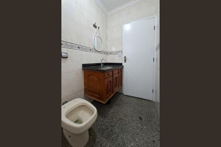 Apartamento para alugar com 160m², 4 quartos e 3 vagasBanheiro da Suíte 2