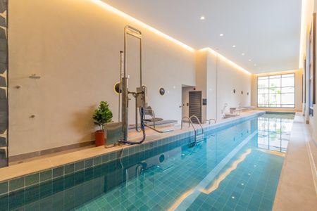 Apartamento para alugar com 69m², 2 quartos e 1 vagaÁrea comum - Piscina Coberta