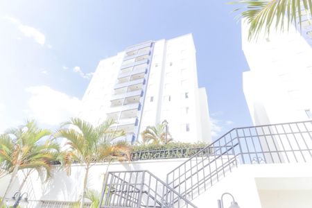 Apartamento à venda com 86m², 3 quartos e 2 vagas Apartamento à venda com 86m², 3 quartos e 2 vagasFachada