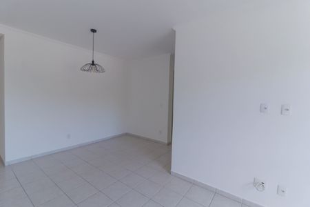 Apartamento à venda com 86m², 3 quartos e 2 vagas Apartamento à venda com 86m², 3 quartos e 2 vagasSala