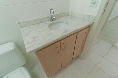 Apartamento à venda com 86m², 3 quartos e 2 vagas Apartamento à venda com 86m², 3 quartos e 2 vagasBanheiro 2