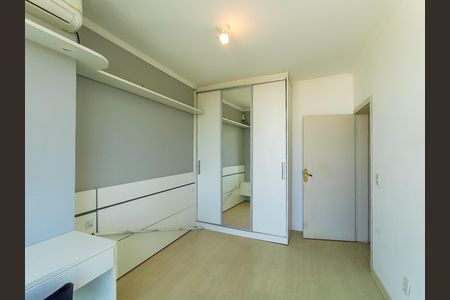 Casa à venda com 157m², 3 quartos e 2 vagas Casa à venda com 157m², 3 quartos e 2 vagasQuarto 1