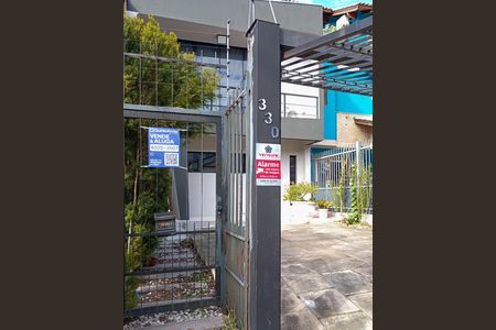 Casa à venda com 157m², 3 quartos e 2 vagas Casa à venda com 157m², 3 quartos e 2 vagasPlaca