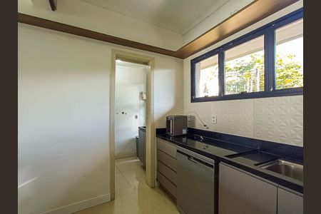 Casa à venda com 157m², 3 quartos e 2 vagas Casa à venda com 157m², 3 quartos e 2 vagasCozinha