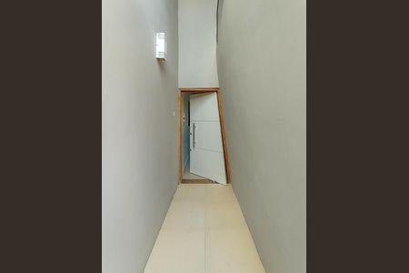 Casa à venda com 157m², 3 quartos e 2 vagas Casa à venda com 157m², 3 quartos e 2 vagasÁrea comum