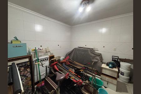 Casa à venda com 249m², 4 quartos e 5 vagasCozinha