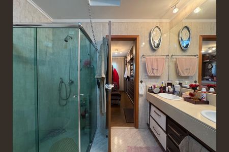 Apartamento à venda com 467m², 4 quartos e 3 vagasBanheiro da Suíte 4