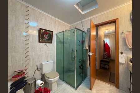 Apartamento à venda com 467m², 4 quartos e 3 vagasBanheiro da Suíte 4