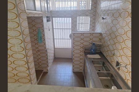 Casa à venda com 140m², 2 quartos e sem vaga