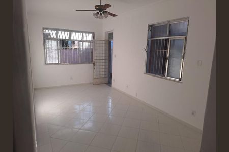 Casa à venda com 140m², 2 quartos e sem vaga