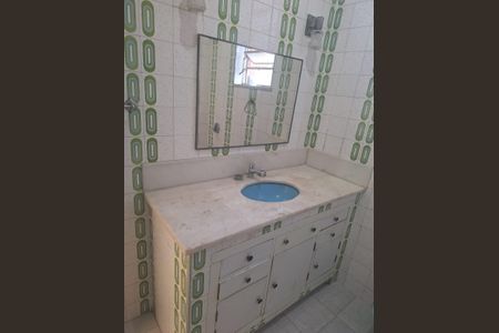 Casa à venda com 140m², 2 quartos e sem vaga