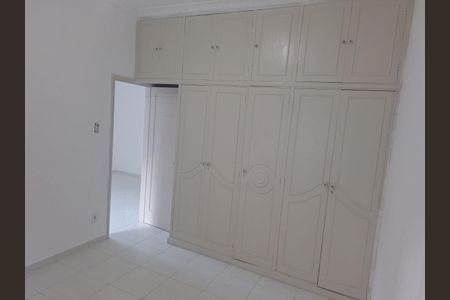 Casa à venda com 140m², 2 quartos e sem vaga