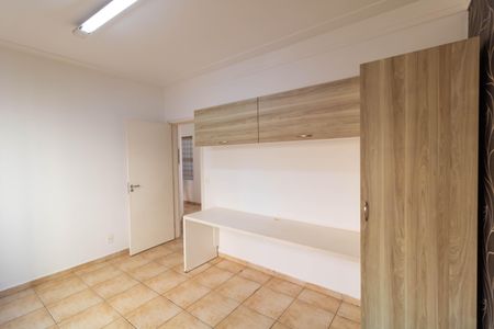 Casa à venda com 257m², 3 quartos e 2 vagas Casa à venda com 257m², 3 quartos e 2 vagasQuarto 02 da Casa 02 (Sobrado)