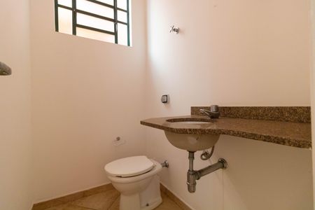 Casa à venda com 257m², 3 quartos e 2 vagas Casa à venda com 257m², 3 quartos e 2 vagasLavabo