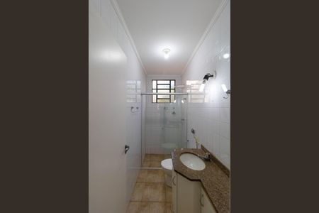 Casa à venda com 257m², 3 quartos e 2 vagas Casa à venda com 257m², 3 quartos e 2 vagasBanheiro