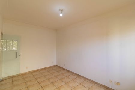 Casa à venda com 257m², 3 quartos e 2 vagas Casa à venda com 257m², 3 quartos e 2 vagasQuarto 04 da Casa 02 (Sobrado)