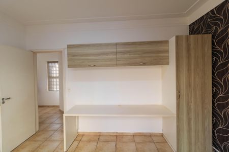 Casa à venda com 257m², 3 quartos e 2 vagas Casa à venda com 257m², 3 quartos e 2 vagasQuarto 02 da Casa 02 (Sobrado)