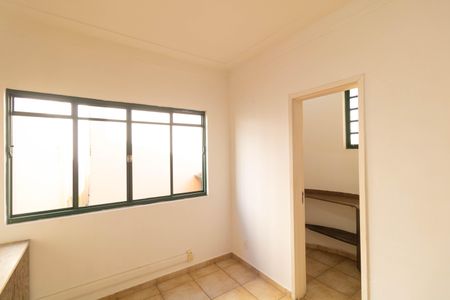 Casa à venda com 257m², 3 quartos e 2 vagas Casa à venda com 257m², 3 quartos e 2 vagasQuarto 01 da Casa 02 (Sobrado)