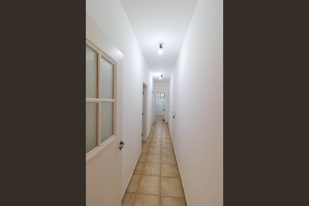 Casa à venda com 257m², 3 quartos e 2 vagas Casa à venda com 257m², 3 quartos e 2 vagasCorredor