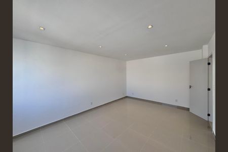 Apartamento à venda com 198m², 3 quartos e 2 vagas Apartamento à venda com 198m², 3 quartos e 2 vagasQuarto 2