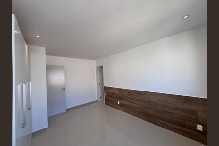 Apartamento à venda com 198m², 3 quartos e 2 vagas Apartamento à venda com 198m², 3 quartos e 2 vagasSuíte