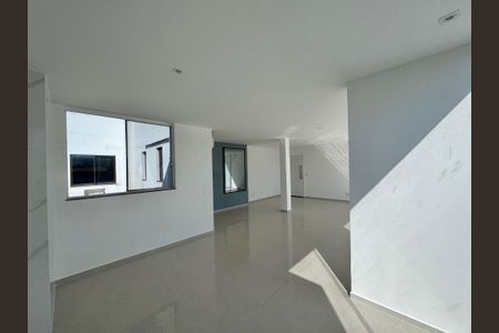 Apartamento à venda com 198m², 3 quartos e 2 vagas Apartamento à venda com 198m², 3 quartos e 2 vagasSala