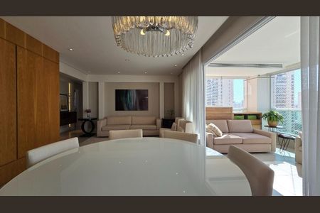 Apartamento à venda com 4 quartos, 185m² em Vila Romana, São Paulo