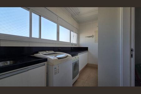 Apartamento à venda com 185m², 4 quartos e 4 vagas