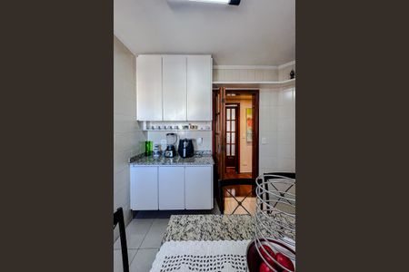 Apartamento para alugar com 133m², 3 quartos e 2 vagasCozinha