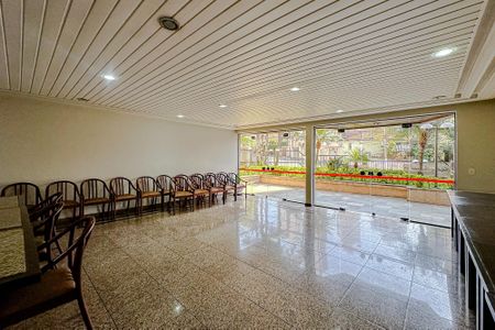 Apartamento para alugar com 133m², 3 quartos e 2 vagasÁrea comum