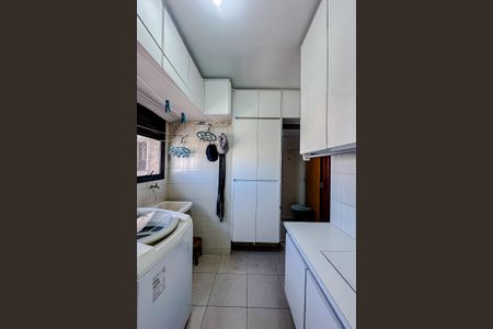 Apartamento para alugar com 133m², 3 quartos e 2 vagasÁrea de Serviço