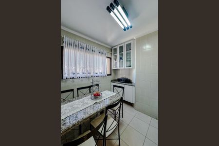 Apartamento para alugar com 133m², 3 quartos e 2 vagasCozinha