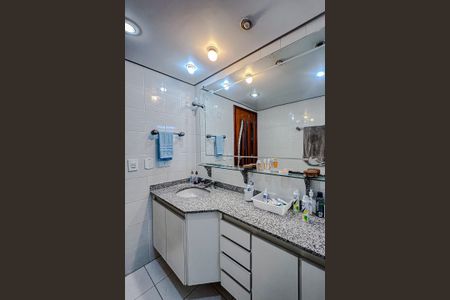 Apartamento para alugar com 133m², 3 quartos e 2 vagasBanheiro 2