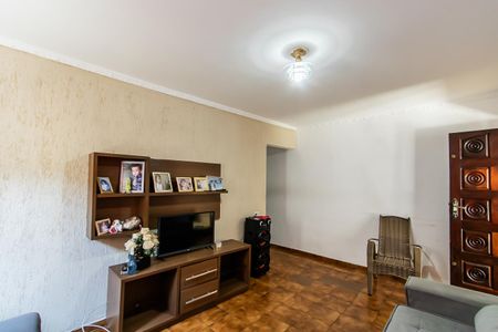 Casa à venda com 300m², 4 quartos e 2 vagas Casa à venda com 300m², 4 quartos e 2 vagasSala