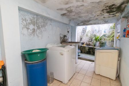 Casa à venda com 300m², 4 quartos e 2 vagasÁrea de Serviço da Casa 02