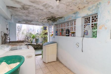 Casa à venda com 300m², 4 quartos e 2 vagasÁrea de Serviço da Casa 02