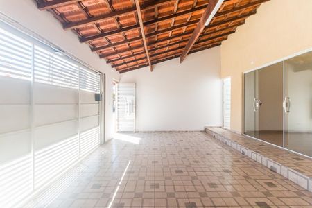 Casa de condomínio para alugar com 49m², 2 quartos e 3 vagas Casa de condomínio para alugar com 49m², 2 quartos e 3 vagasGaragem