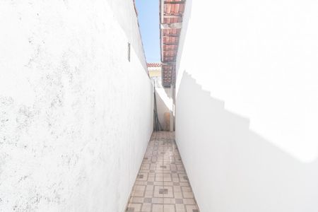 Casa de condomínio para alugar com 49m², 2 quartos e 3 vagas Casa de condomínio para alugar com 49m², 2 quartos e 3 vagasCorredor Lateral