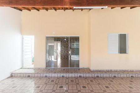 Casa de condomínio para alugar com 49m², 2 quartos e 3 vagas Casa de condomínio para alugar com 49m², 2 quartos e 3 vagasGaragem