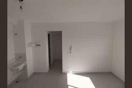 Apartamento para alugar com 32m², 2 quartos e sem vaga Apartamento para alugar com 32m², 2 quartos e sem vagaSala