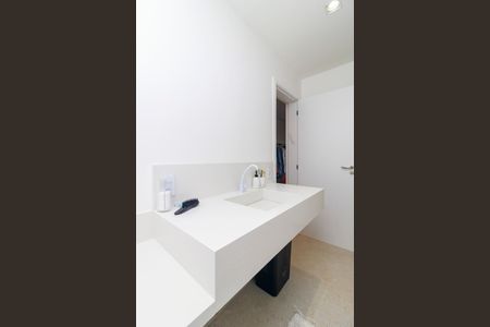 Apartamento à venda com 105m², 2 quartos e 2 vagasSuíte 1 - Banheiro