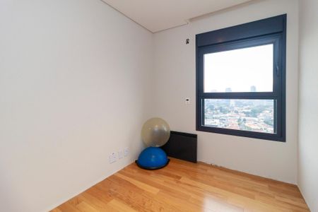 Apartamento à venda com 105m², 2 quartos e 2 vagasQuarto 