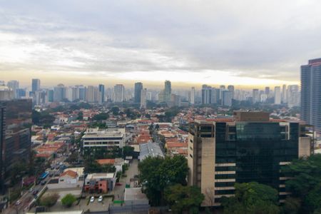 Apartamento à venda com 105m², 2 quartos e 2 vagasQuarto  - Vista